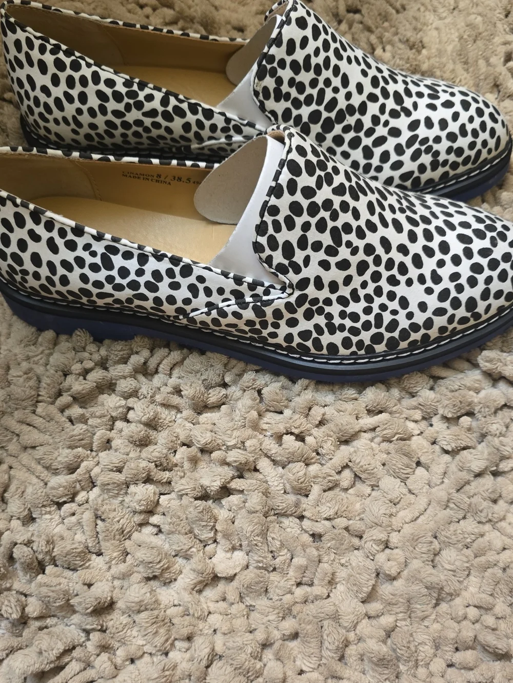 New CL Women's Size 8 Black & White Polka Dot Dalmatian Print Slip-On Flats